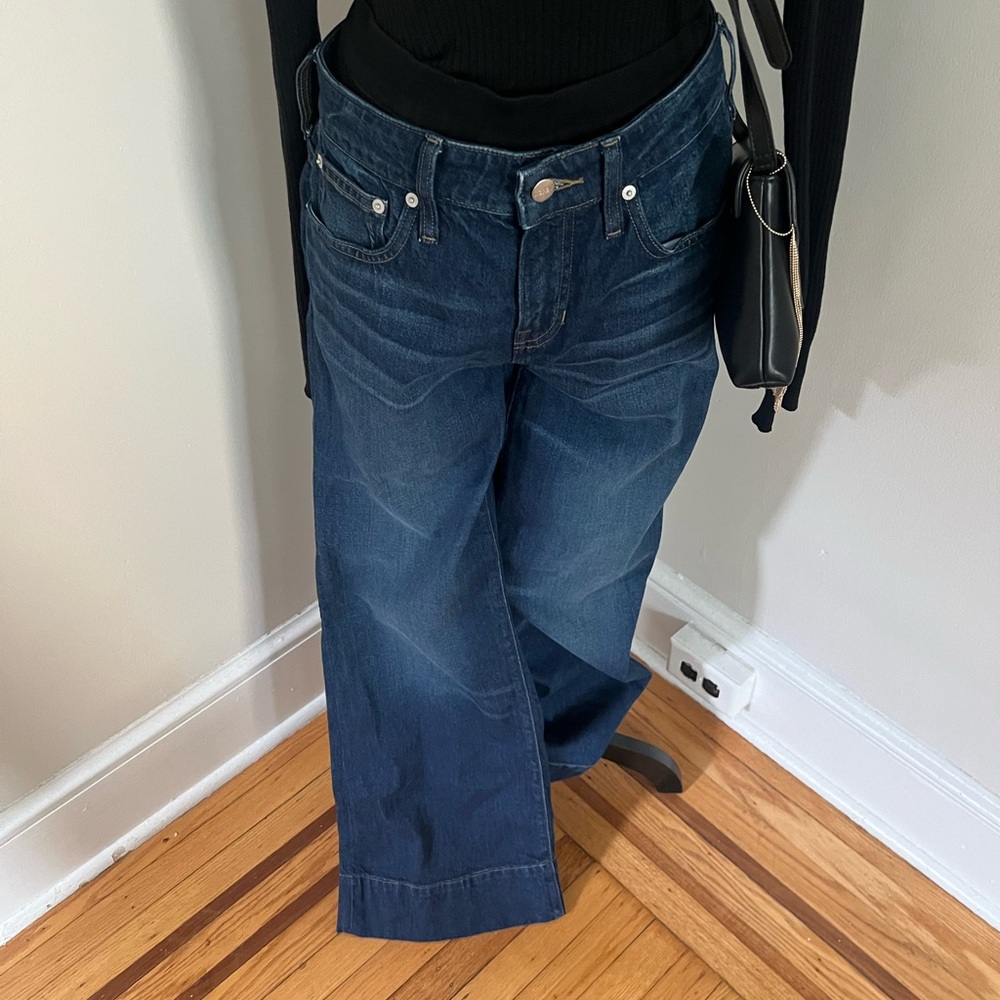NWOT JCrew low rise, wide leg jeans. Bundle discount doesn’t apply.